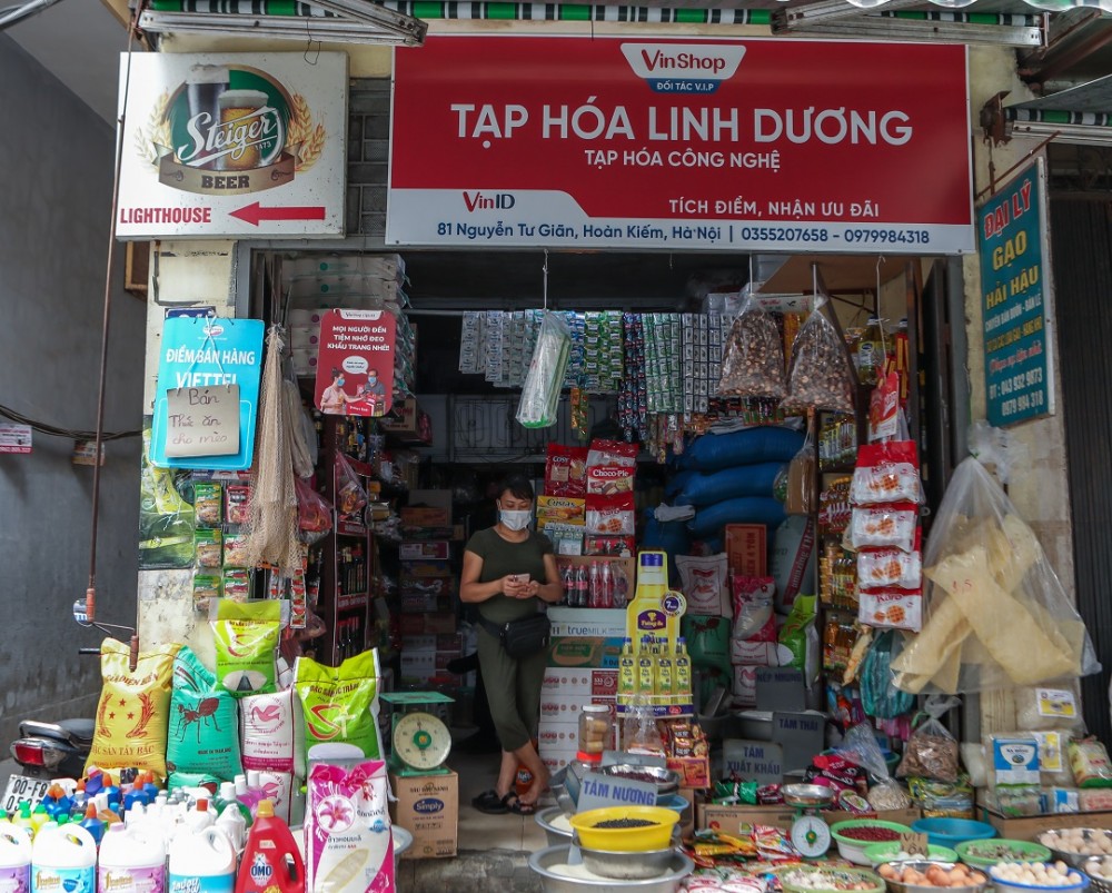 Bí quyết giúp VinShop thu hút 100.000 tạp hoá chỉ sau hơn một năm ra mắt?