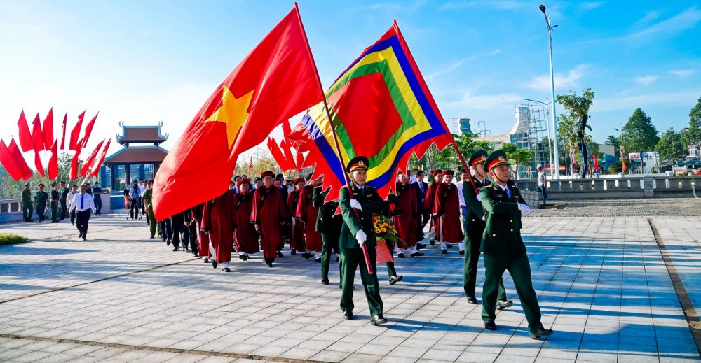 Dịp Giỗ Tổ Hùng Vương năm Tân Sửu 2021, TP Cần Thơ long trọng tổ chức Giỗ Tổ tại Đền thờ Vua Hùng tại TP Cần Thơ. Nghi thức được thực hiện trang nghiêm, long trọng, chung lòng hướng về Quốc Tổ hiển vinh.