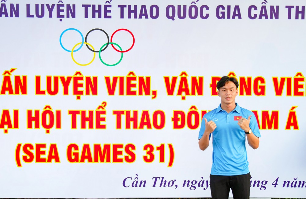 Hữu Hiệu trong ngày họp mặt đoàn VĐV dự SEA Games 31 tại Trung tâm Huấn luyện Thể thao quốc gia Cần Thơ.