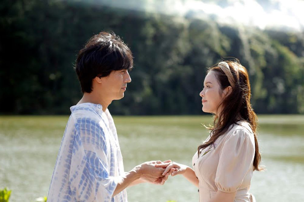 Nhân vật Quang Kha (Han Jae Suk) và Thiên Di (Lý Nhã Kỳ) trong phim.
