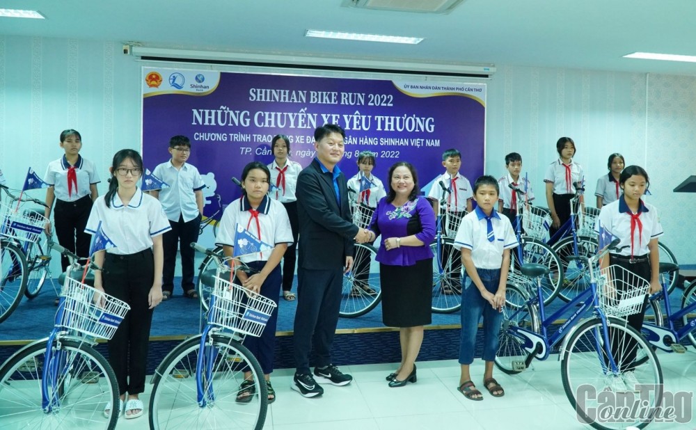 Huy động nguồn lực chăm lo, hỗ trợ trẻ em