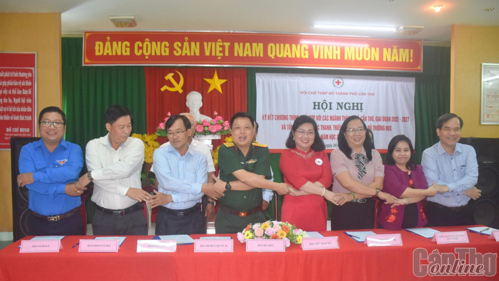 Tổng kết công tác thanh, thiếu niên chữ thập đỏ trường học năm học 2021-2022