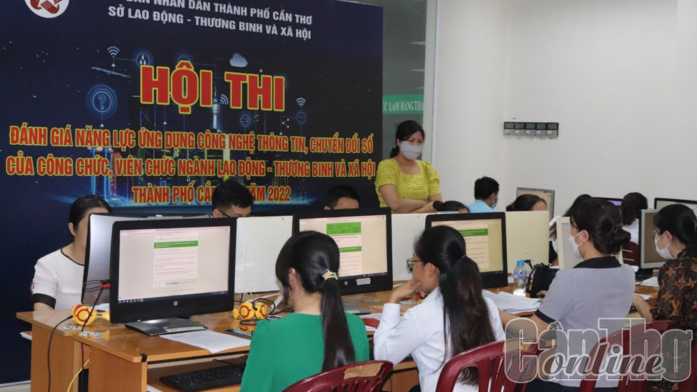 Toàn ngành nâng cao nhận thức, thúc đẩy mạnh mẽ chuyển đổi số