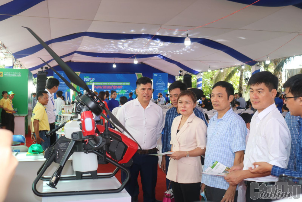 Để cơ giới hóa đồng bộ trong nông nghiệp