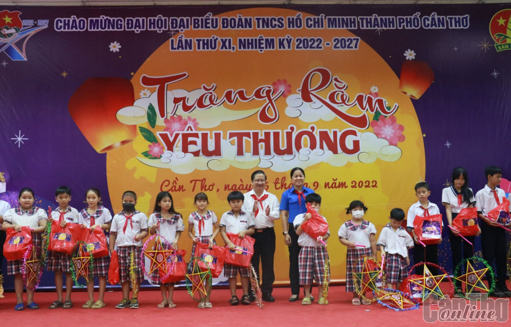 Tết Trung thu đầm ấm