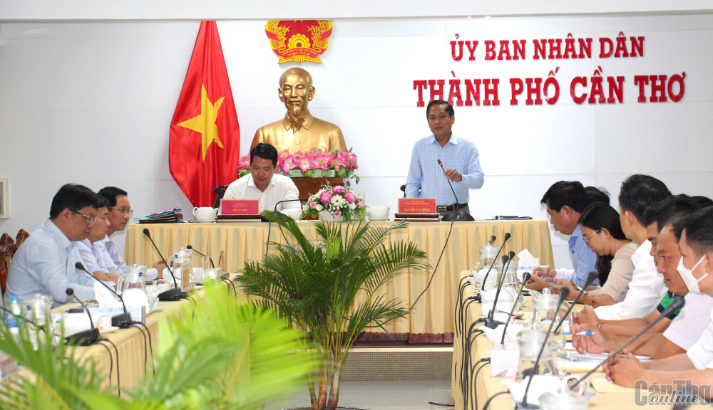 Sơ kết 9 tháng năm 2022 ngành Công Thương TP Cần Thơ Quang cảnh cuộc họp. Ảnh: N.H