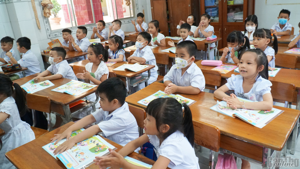 Một buổi học của học sinh Trường Tiểu học Ngô Quyền, quận Ninh Kiều.