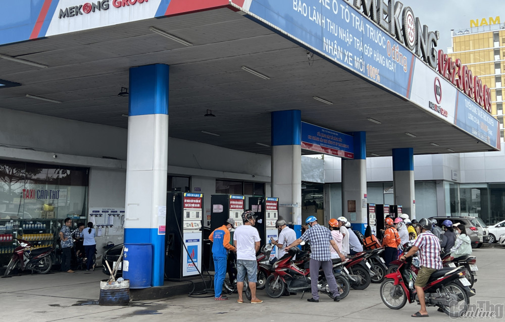 Hoạt động kinh doanh xăng dầu tại Chi nhánh Cần Thơ Công ty cổ phần Taxi Mekong đã trở lại bình thường.