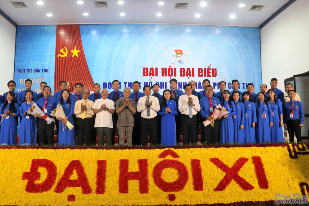 Quan tâm chăm lo, củng cố xây dựng tổ chức Đoàn vững mạnh, đủ sức đảm nhận vai trò nòng cốt trong phong trào thanh niên