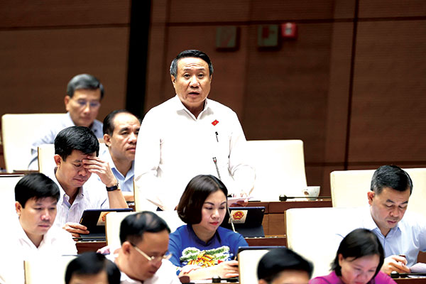 Bảo đảm thể chế hóa đầy đủ chủ trương, đường lối của Ðảng về tài nguyên đất đai