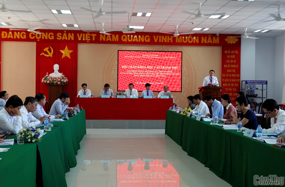 Đại biểu phát biểu tại hội thảo. Ảnh:NGỌC QUYÊN