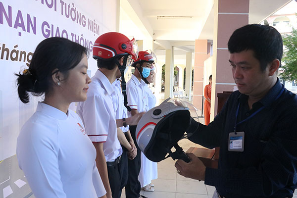 Giáo dục văn hóa giao thông trong học đường