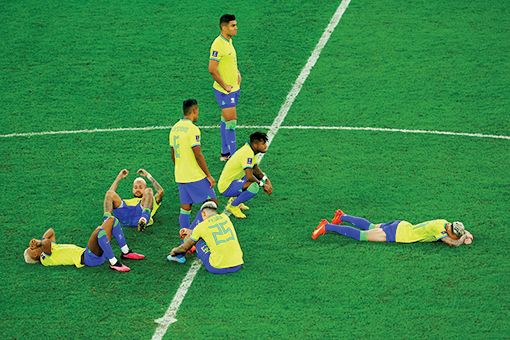Sự thất vọng của cầu thủ Brazil. Ảnh: AP
