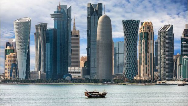 Các tòa nhà cao tầng đồ sộ tại Doha. Ảnh: Reuters