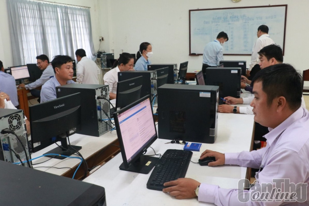 Nhiều chuyển biến trong cải cách hành chính