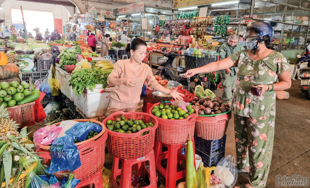 Chanh bày bán tại chợ Nhà lồng 3, Trung tâm thương mại Cái Khế, TP Cần Thơ.