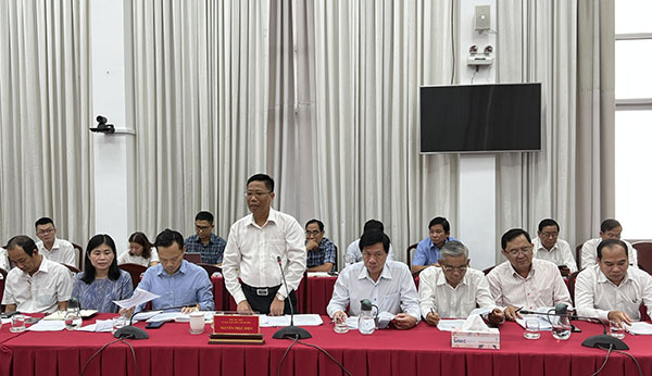 Giám sát việc huy động, quản lý và sử dụng các nguồn lực phục vụ công tác phòng, chống dịch COVID-19