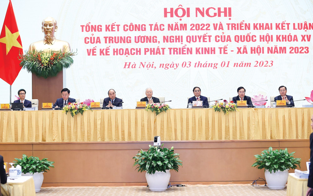 Tổng Bí thư Nguyễn Phú Trọng; Chủ tịch nước Nguyễn Xuân Phúc; Chủ tịch Quốc hội Vương Đình Huệ; Thủ tướng Phạm Minh Chính và các Phó Thủ tướng dự, chủ trì và điều hành hội nghị. Ảnh: DƯƠNG GIANG - TTXVN