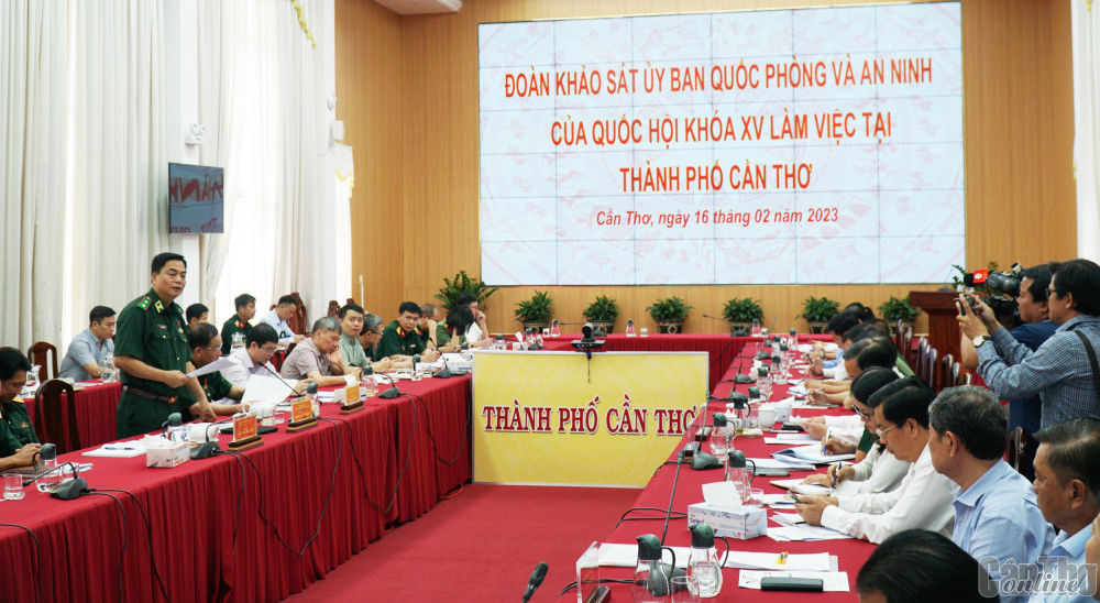 Trung tướng Đỗ Quang Thành, Phó Chủ nhiệm Ủy ban QP&AN của Quốc hội phát biểu kết luận.
