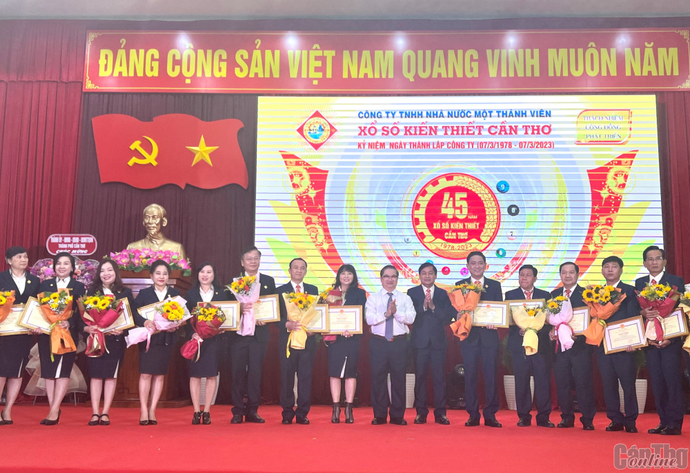 Xổ số kiến thiết Cần Thơ tổ chức lễ kỷ niệm 45 năm thành lập