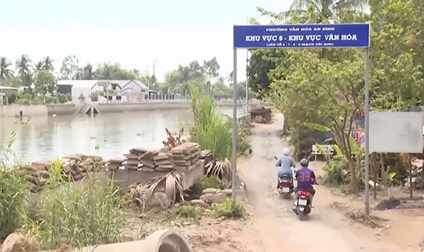 Công trình thi công chậm, lưu thông khó khăn