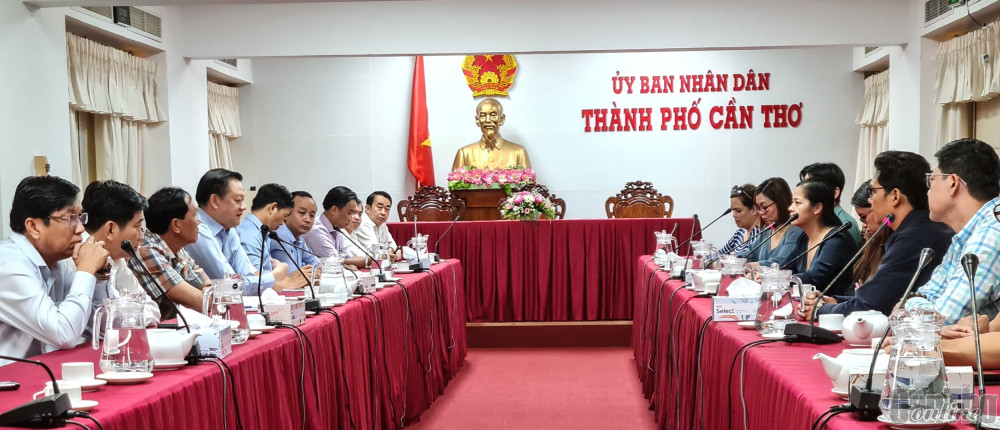 Nhiều sản phẩm TP Cần Thơ có khả năng đáp ứng nhu cầu nhập khẩu của Tập đoàn Vistaland TP Cần Thơ tiếp và làm việc với Tập đoàn Vistaland.