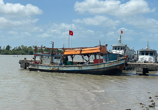 Cà Mau: Chuyển hồ sơ để Công an điều tra vụ tàu cá giấu 10 thiết bị giám sát hành trình