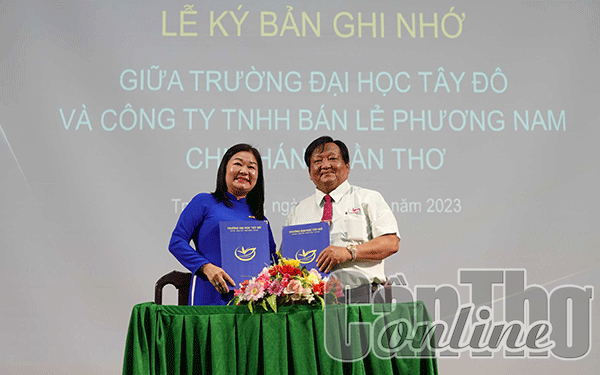 Trường Ðại học Tây Ðô tổ chức các hoạt động chào mừng Ngày Sách và Văn hóa đọc Việt Nam