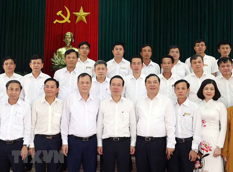 'Văn nghệ sỹ đóng vai trò then chốt, gìn giữ và phát triển văn hóa'