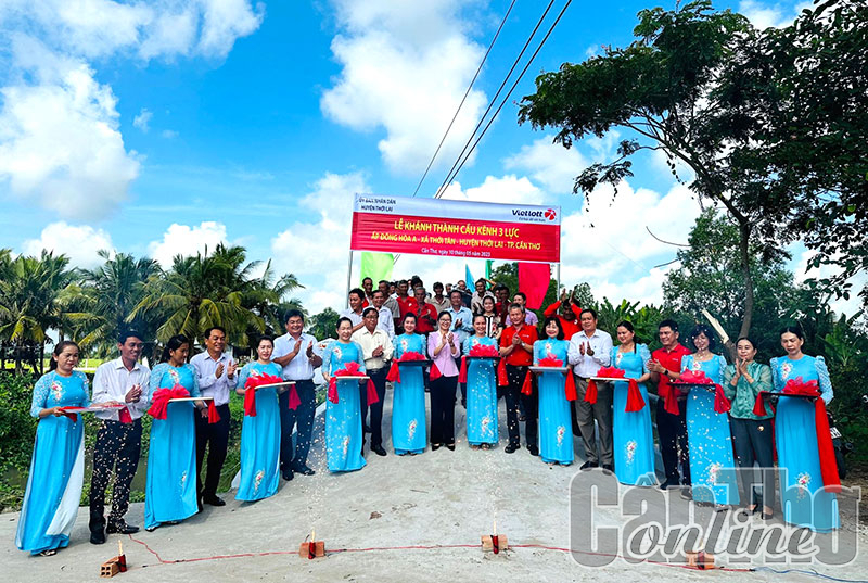 Xây mới cầu, tạo điều kiện để giao thương thuận lợi, an toàn