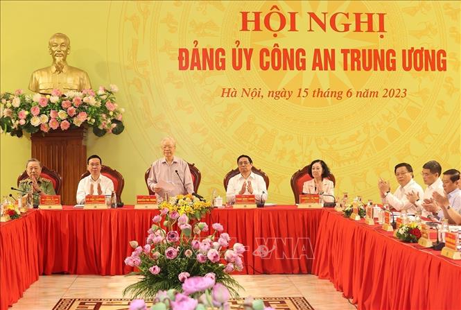 Tổng Bí thư Nguyễn Phú Trọng: Lực lượng Công an nhân dân phát huy vai trò "gương mẫu, đi đầu" trong xây dựng, chỉnh đốn Đảng