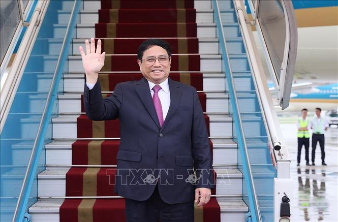 Thủ tướng Phạm Minh Chính lên đường thăm chính thức Trung Quốc và dự Hội nghị thường niên Diễn đàn kinh tế thế giới