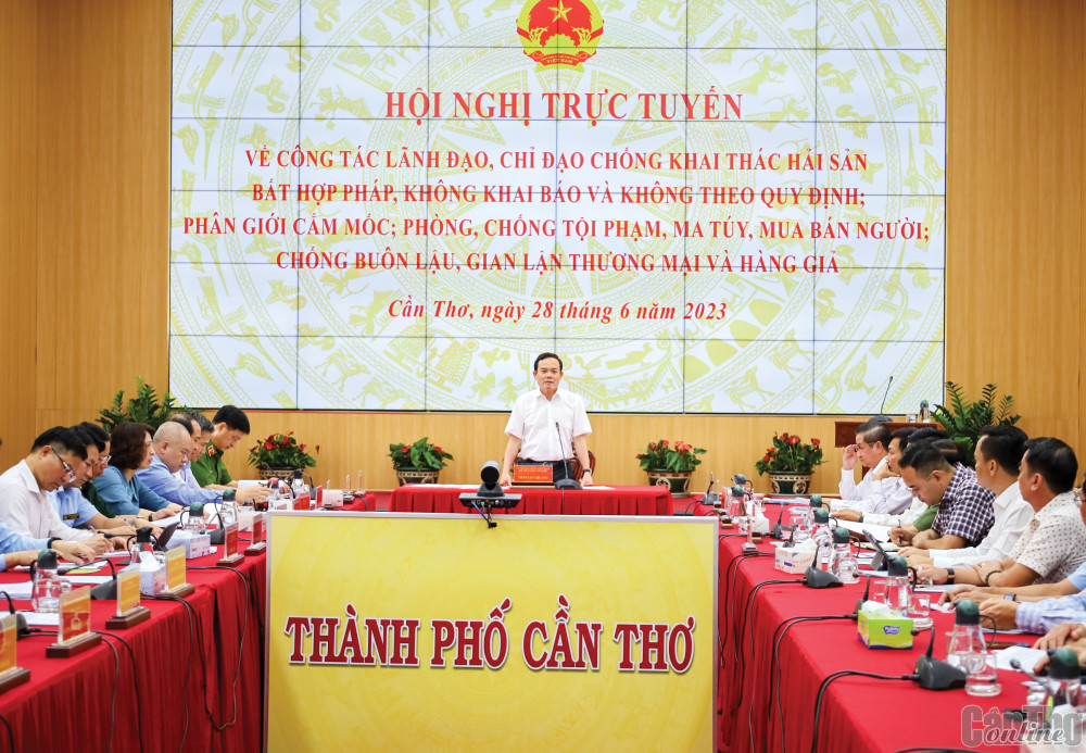 Phó Thủ tướng Trần Lưu Quang phát biểu chỉ đạo hội nghị. Ảnh: N.H