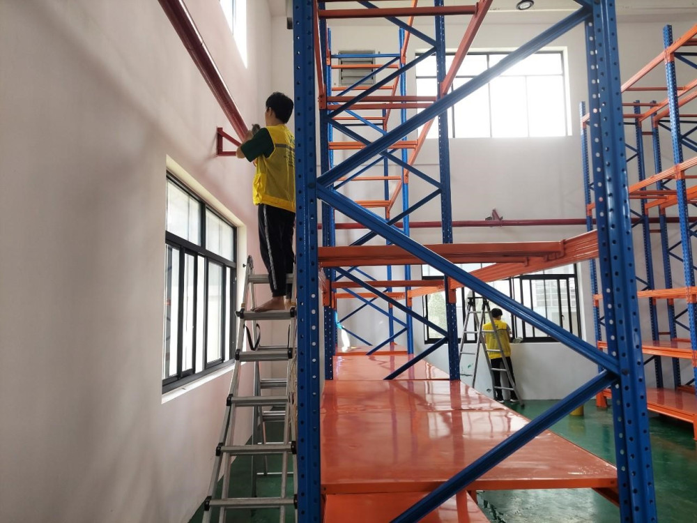 Tại sao nên chọn dịch vụ vệ sinh nhà xưởng của công ty Vệ Sinh Nhà 247?