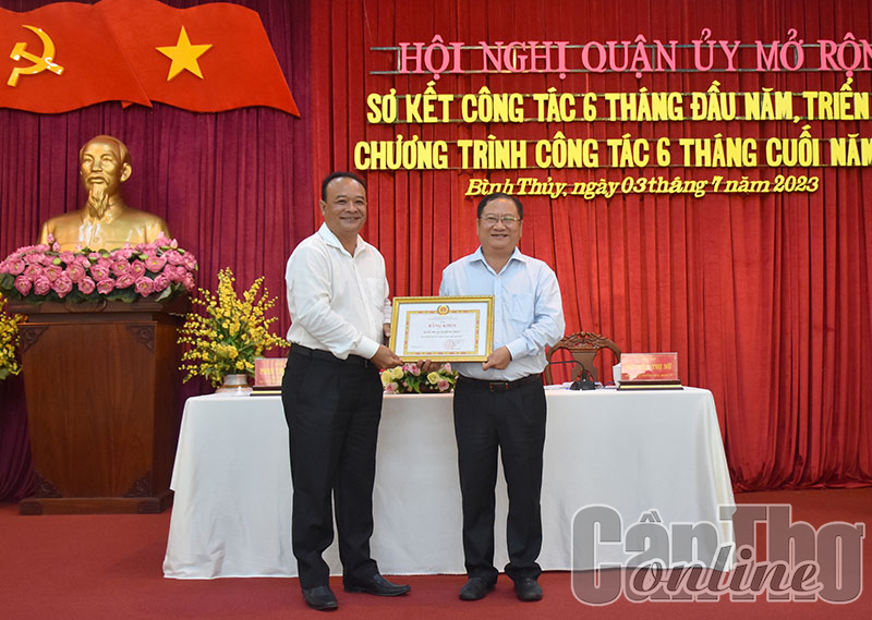 Quận ủy Bình Thủy sơ kết công tác 6 tháng đầu năm