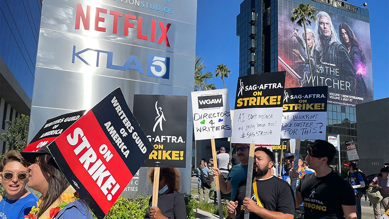 Hollywood khủng hoảng vì đình công