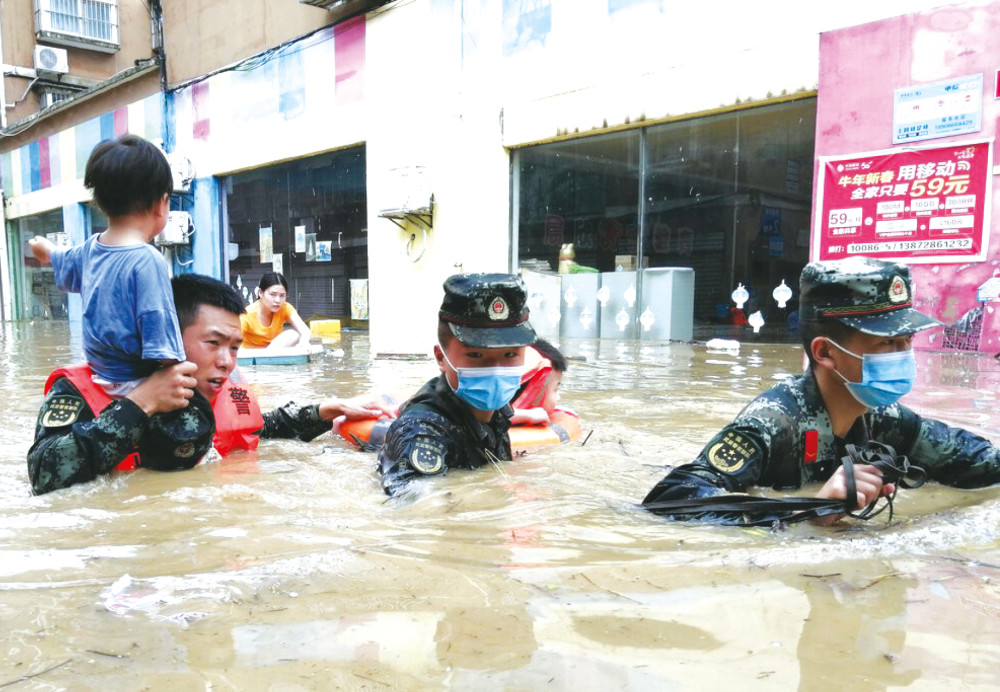 Lũ lụt tại tỉnh Hồ Bắc. Ảnh: AP