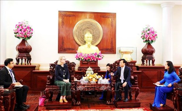 Can Tho, Australia discuss cooperation in education, hi-tech agriculture