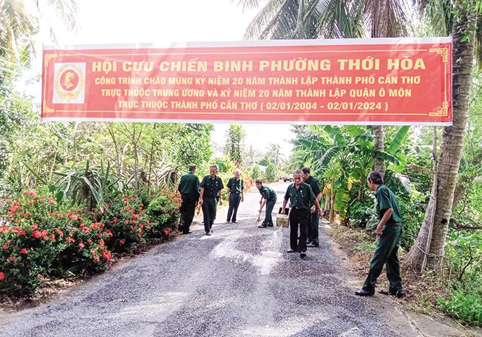 Cựu chiến binh tham gia đảm bảo an toàn giao thông