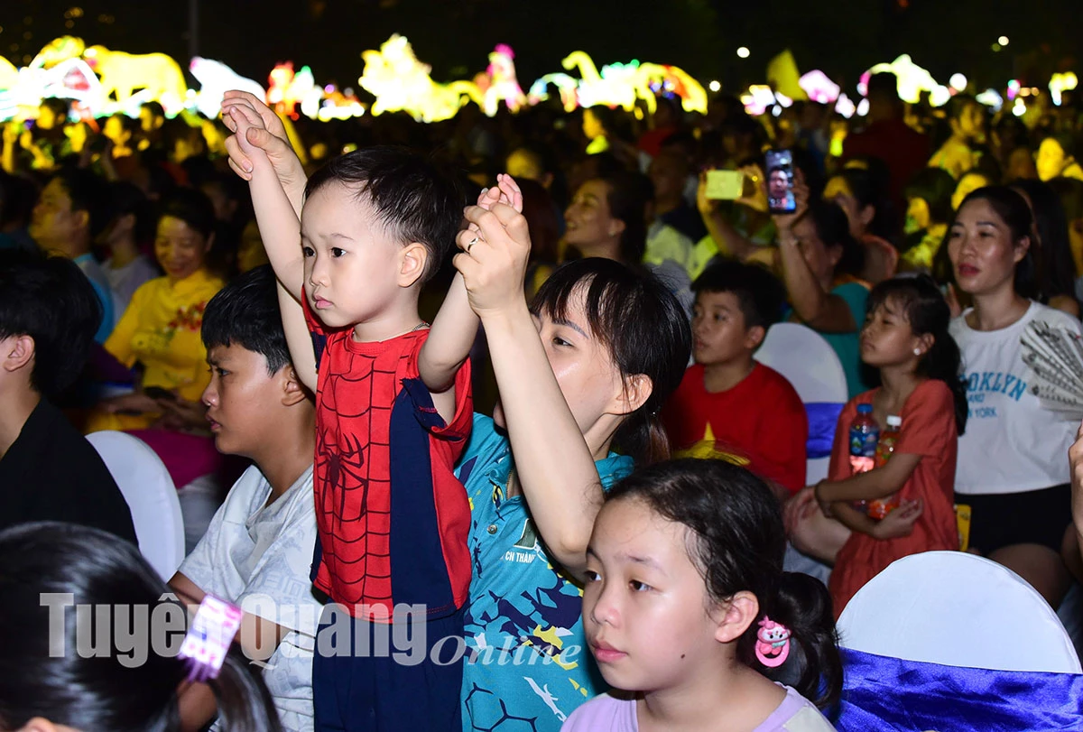 Đêm hội Thành Tuyên năm 2023