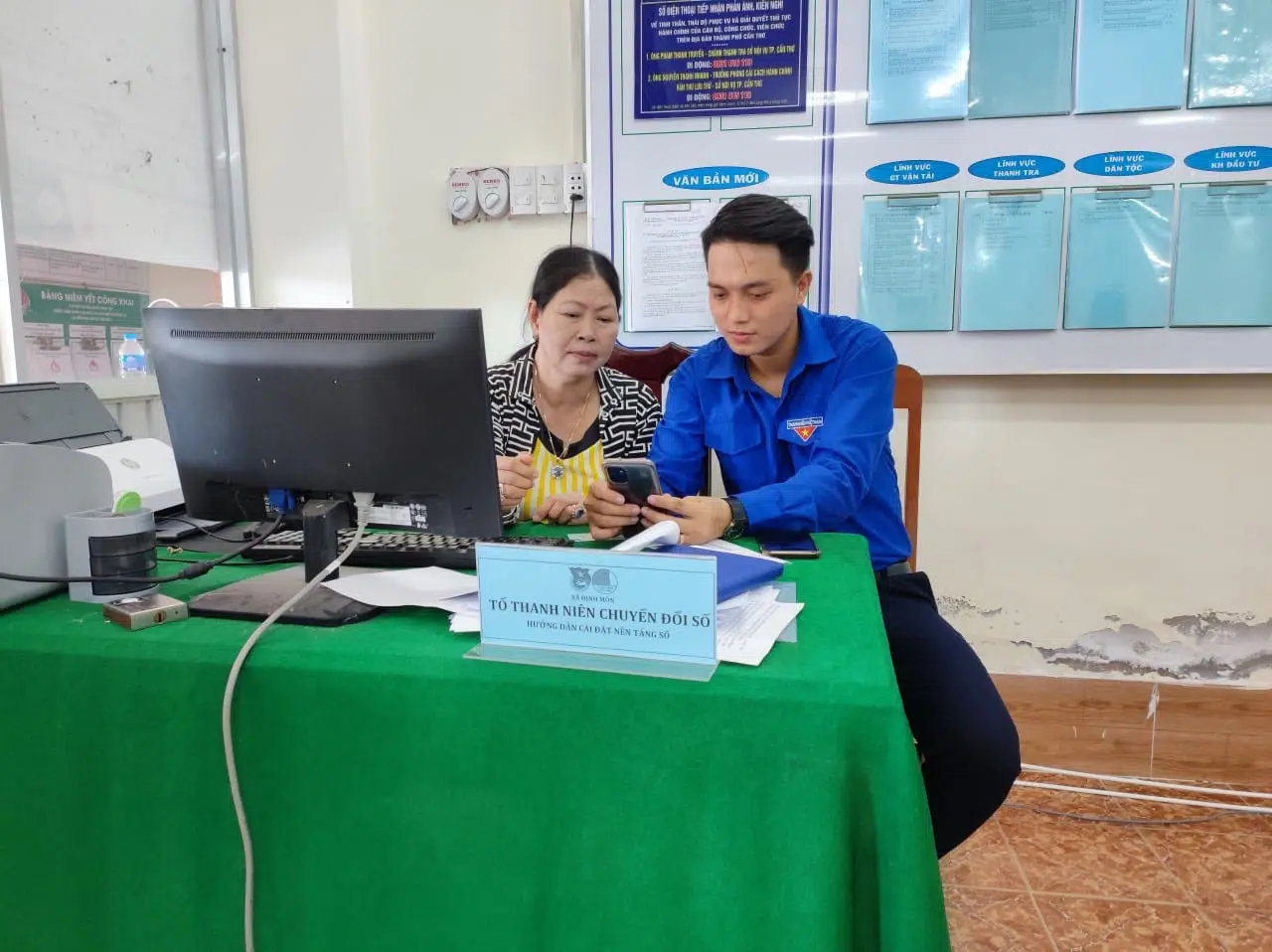 Tuổi trẻ chung tay cải cách hành chính