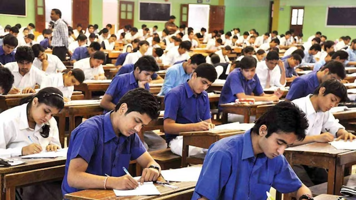 Áp lực thi cử quá lớn khiến nhiều học sinh Ấn Độ đi đến quyết định tiêu cực.