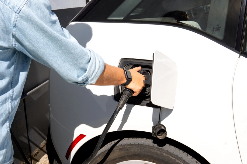 Chủ xe VinFast ở 80 thành phố có thể tìm thấy trạm sạc trong bán kính chỉ 3,5km