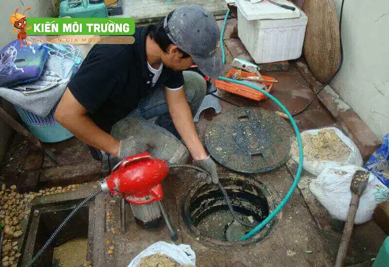 Công ty Kiến Môi Trường - Đơn vị thông cống nghẹt uy tín, chất lượng #1