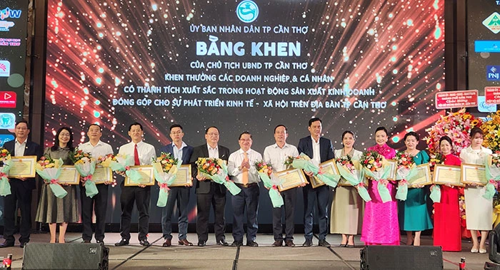 Thành phố luôn lắng nghe và có giải pháp hỗ trợ doanh nhân vượt khó, vươn xa hơn nữa