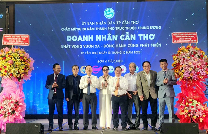Thành phố luôn lắng nghe và có giải pháp hỗ trợ doanh nhân vượt khó, vươn xa hơn nữa