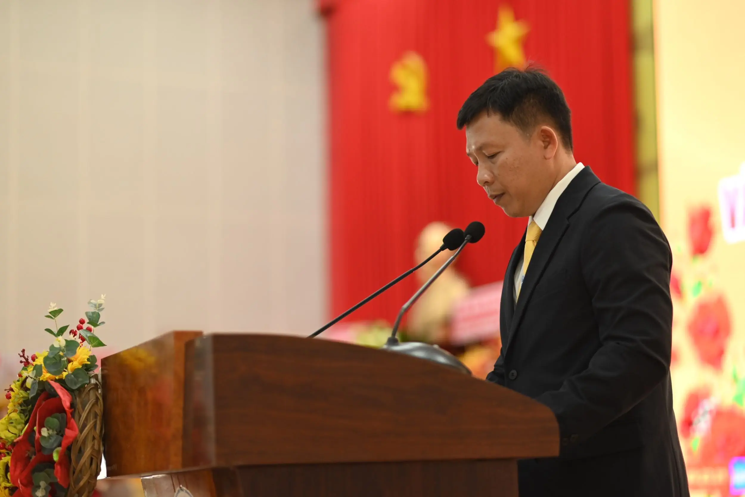 PGS.TS Nguyễn Minh Hòa, Hiệu trưởng Trường ĐH Trà Vinh, phát biểu tại lễ khai giảng năm học 2023-2024.