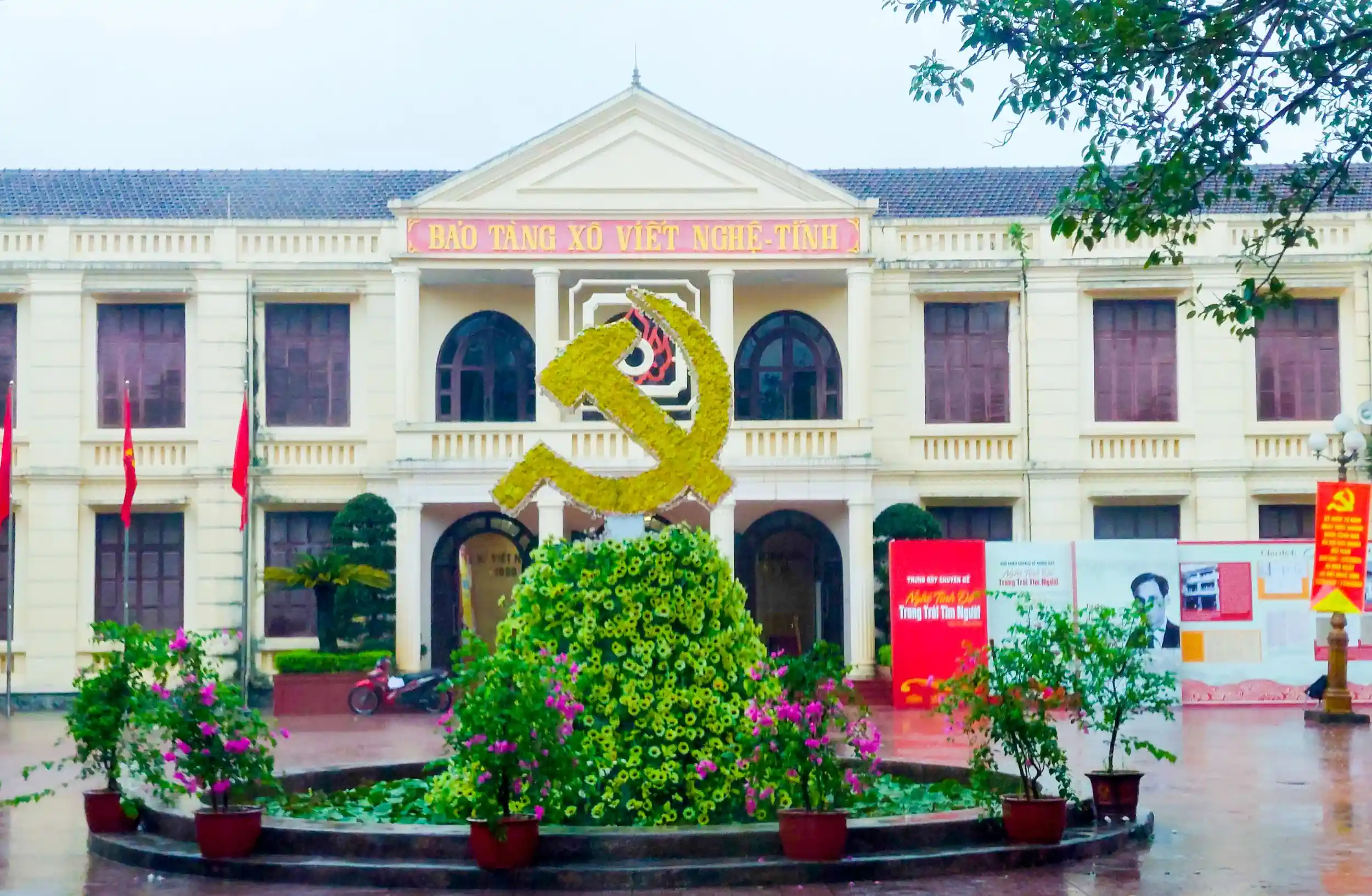 Bảo tàng Xô Viết Nghệ Tĩnh ở TP Vinh, tỉnh Nghệ An. Ảnh: DUY KHÔI