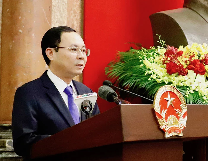 Lãnh đạo Đảng và Nhà nước gặp gỡ Đoàn đại biểu các gương điển hình của TP Cần Thơ