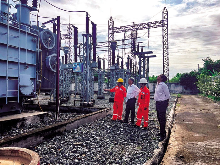 Tăng cường bảo vệ hành lang an toàn lưới điện cao áp